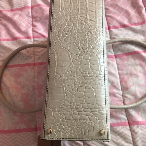 Kate Spade Hand Bag - Picture 3 of 8